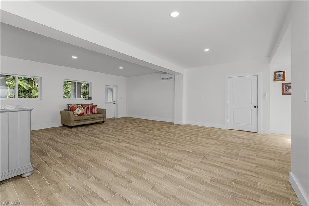ST JAMES CITY - Residential