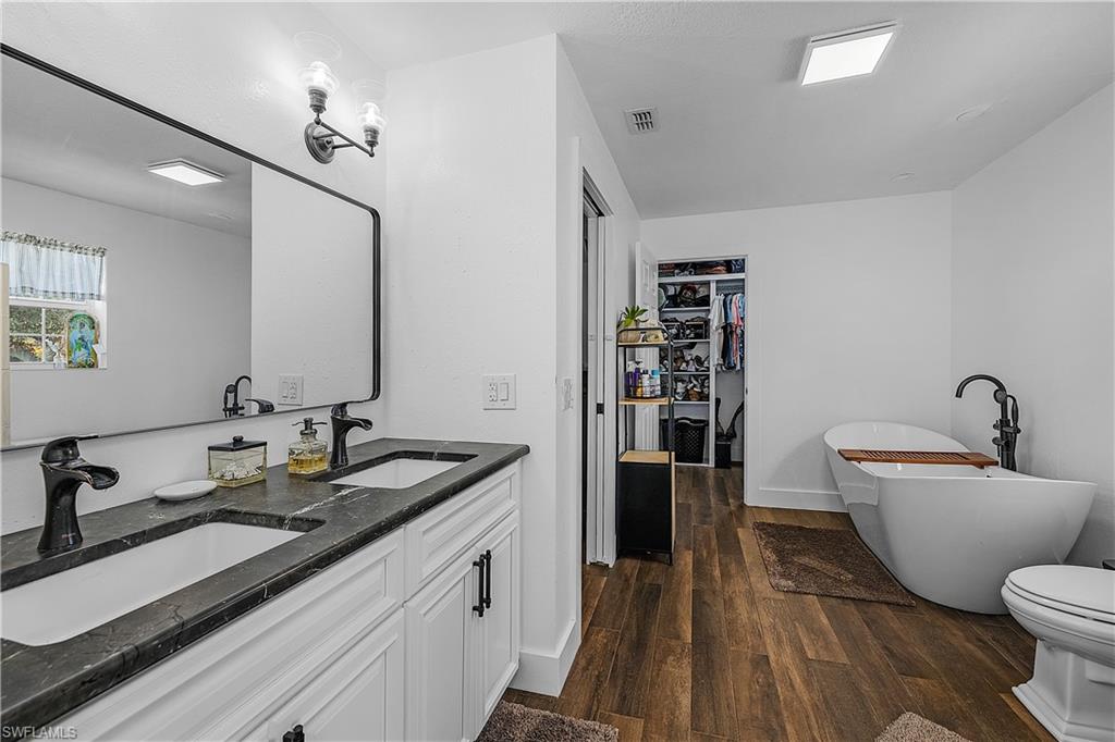 ST JAMES CITY - Residential