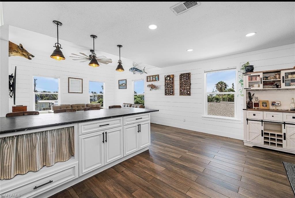 ST JAMES CITY - Residential