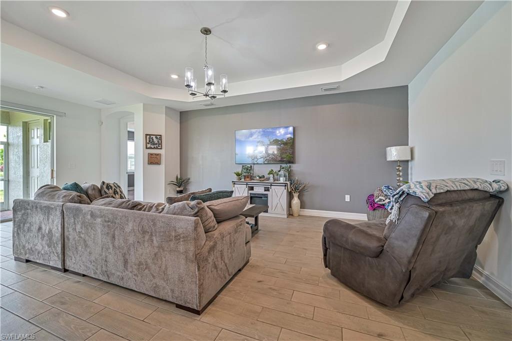 LINDSFORD - Residential