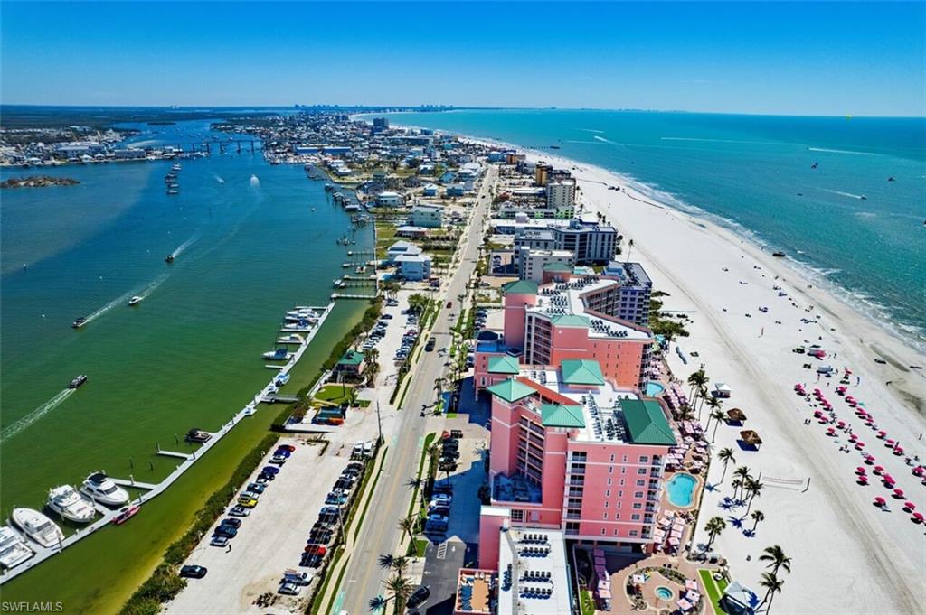 SANIBEL VIEW VILLAS - Residential