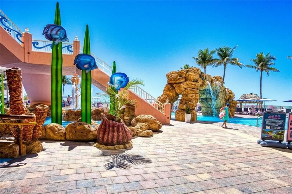 SANIBEL VIEW VILLAS - Residential