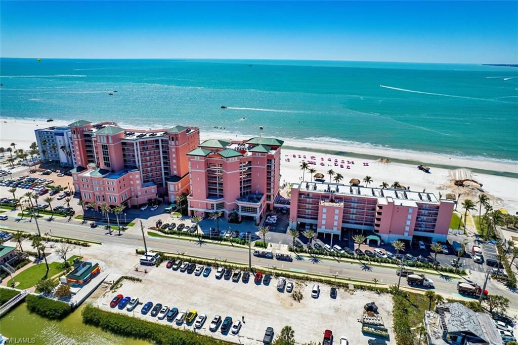SANIBEL VIEW VILLAS - Residential