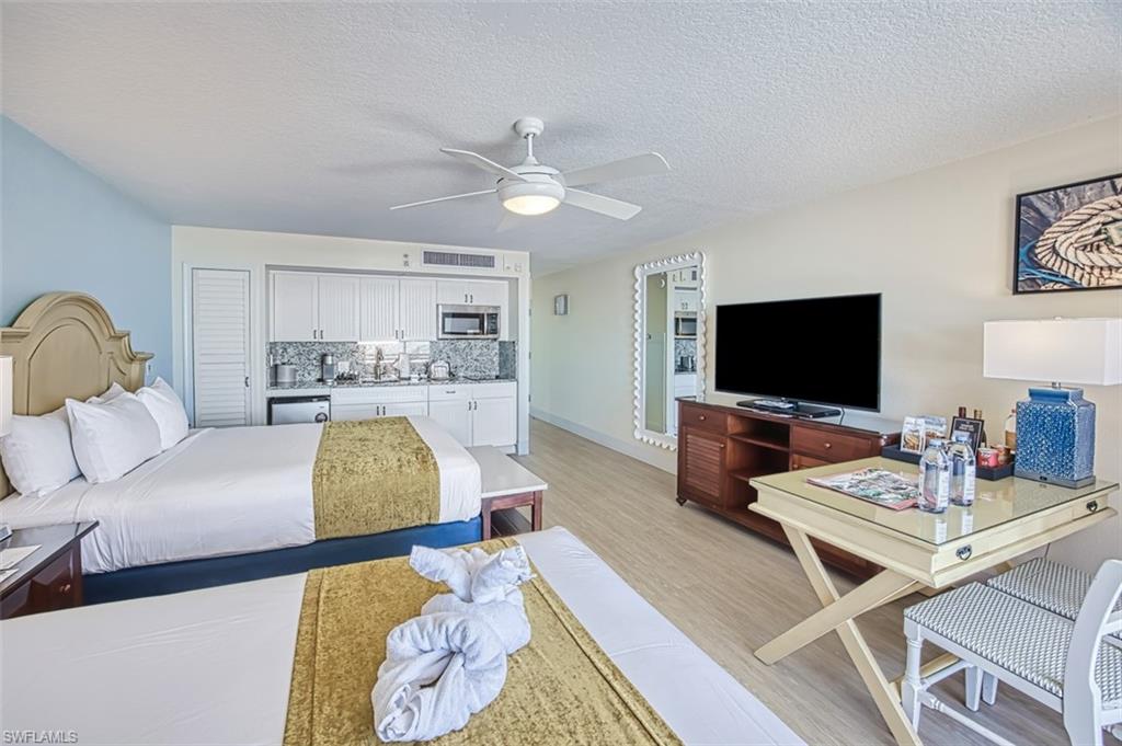 SANIBEL VIEW VILLAS - Residential