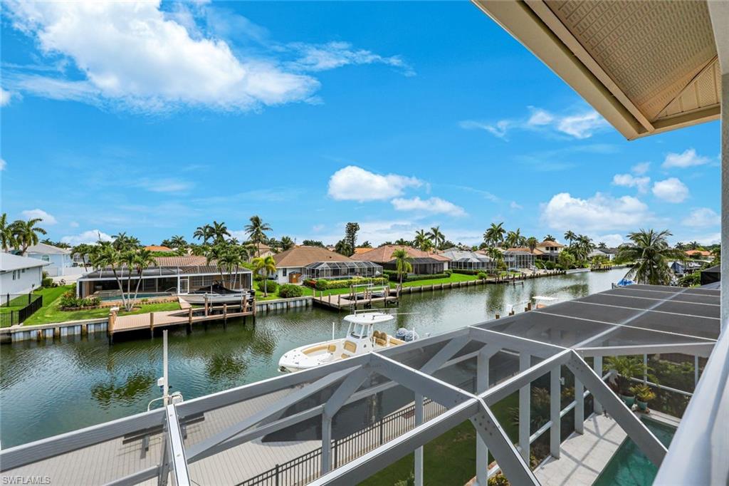 MARCO BEACH - Residential