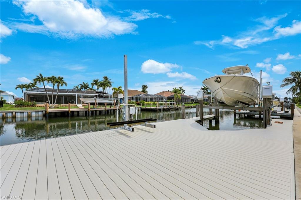 MARCO BEACH - Residential