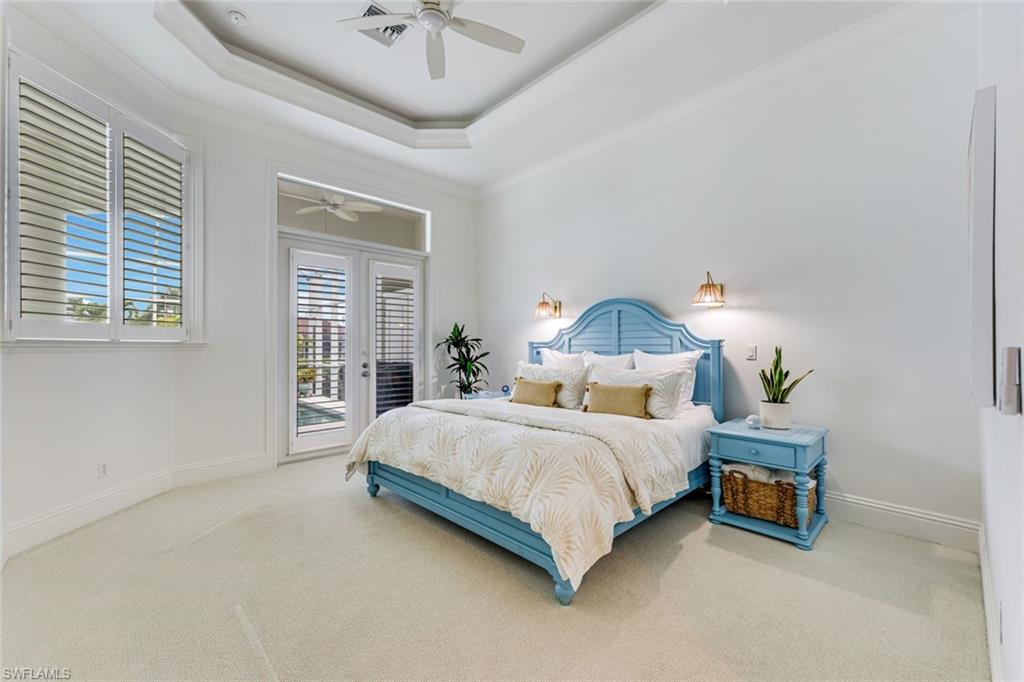 MARCO BEACH - Residential