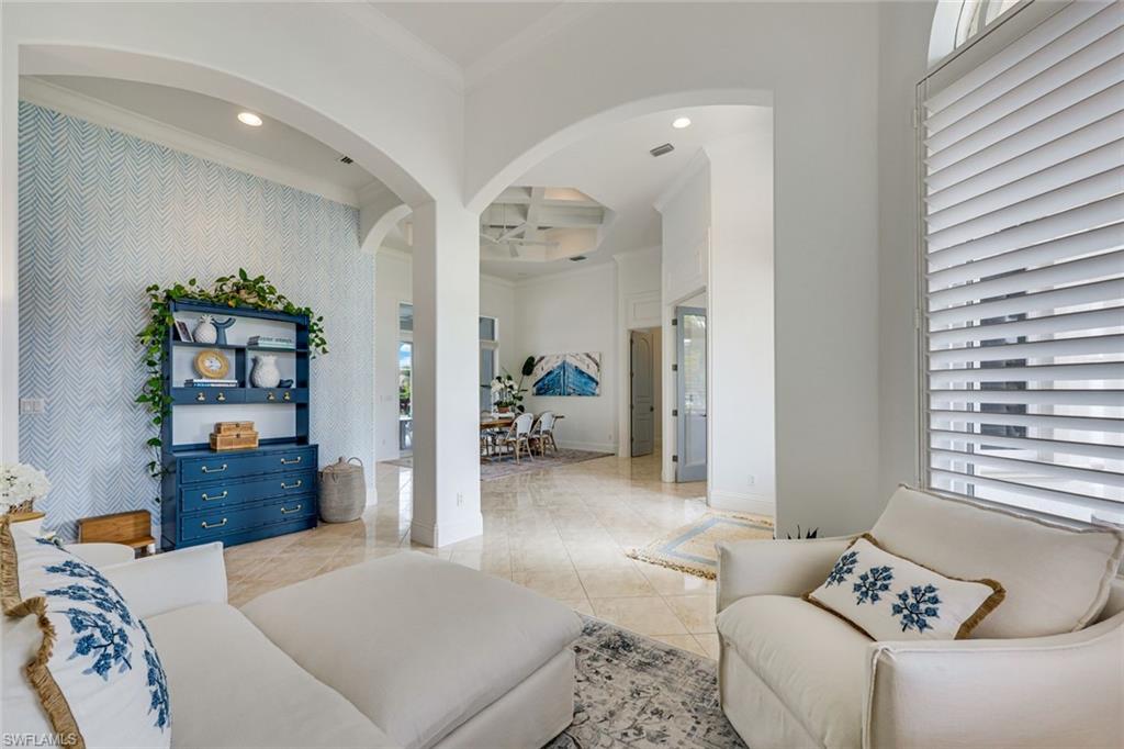 MARCO BEACH - Residential