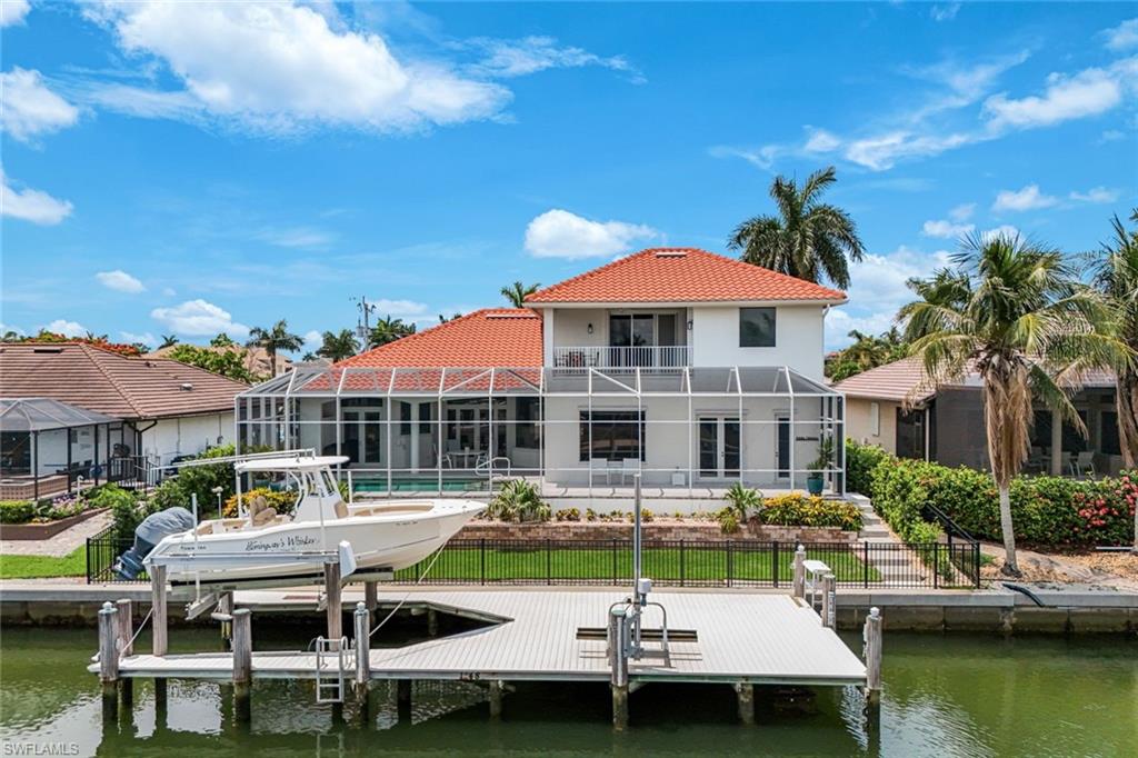 MARCO BEACH - Residential