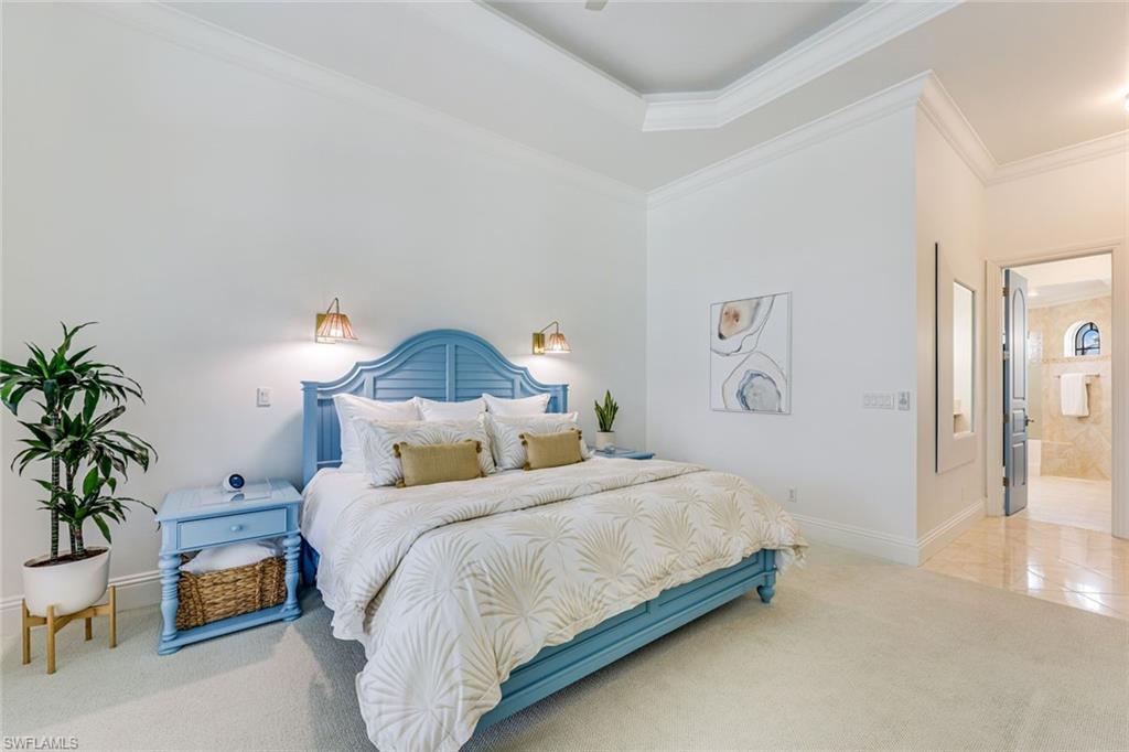 MARCO BEACH - Residential
