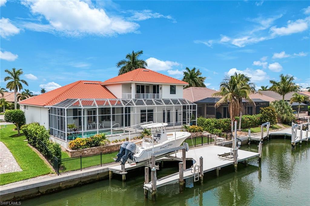 MARCO BEACH - Residential
