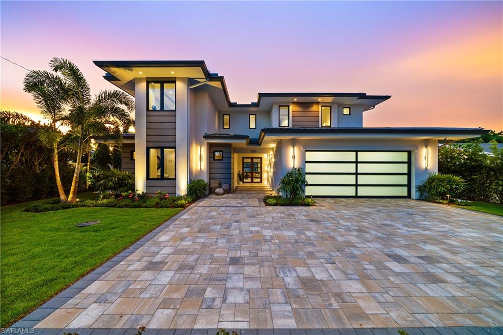 LAKE PARK - Residential