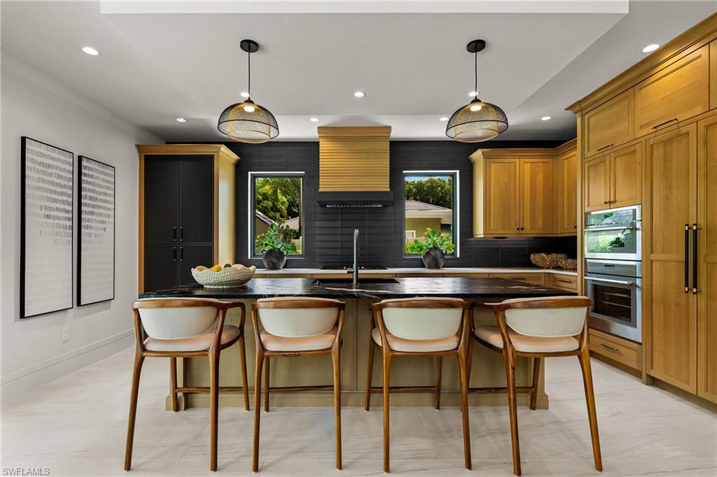 LAKE PARK - Residential