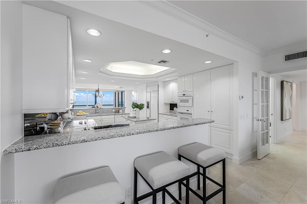 BILTMORE AT BAY COLONY - Residential