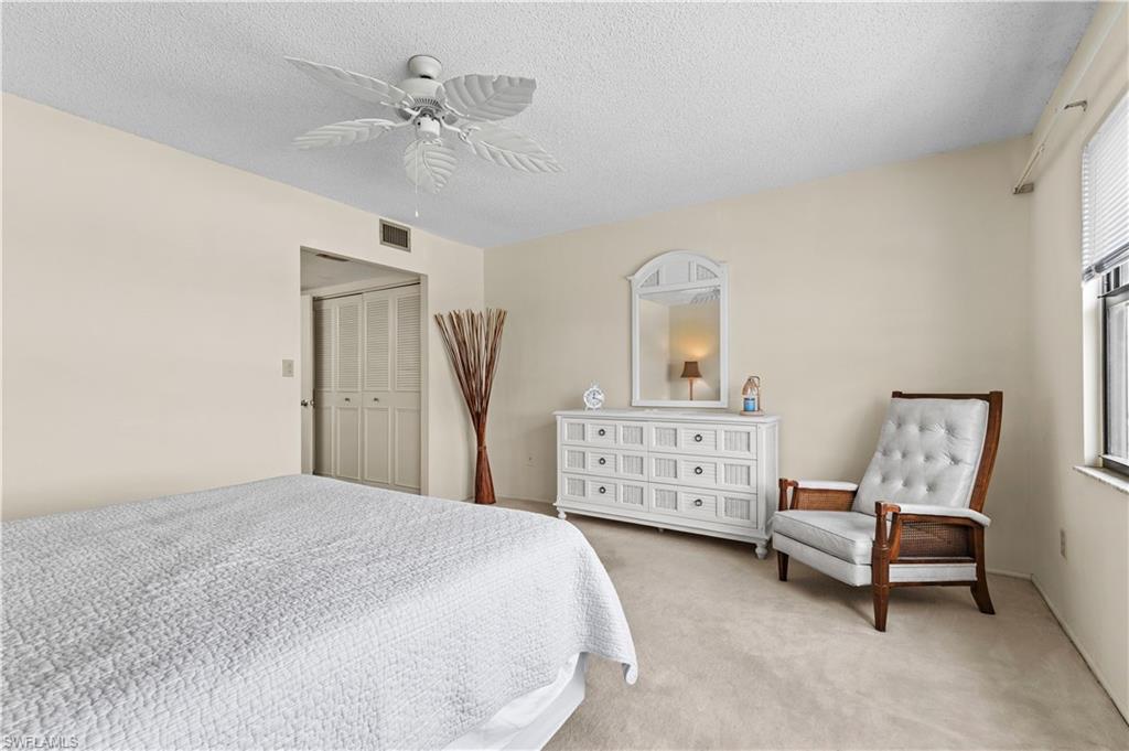 SEVEN LAKES - Residential Lease