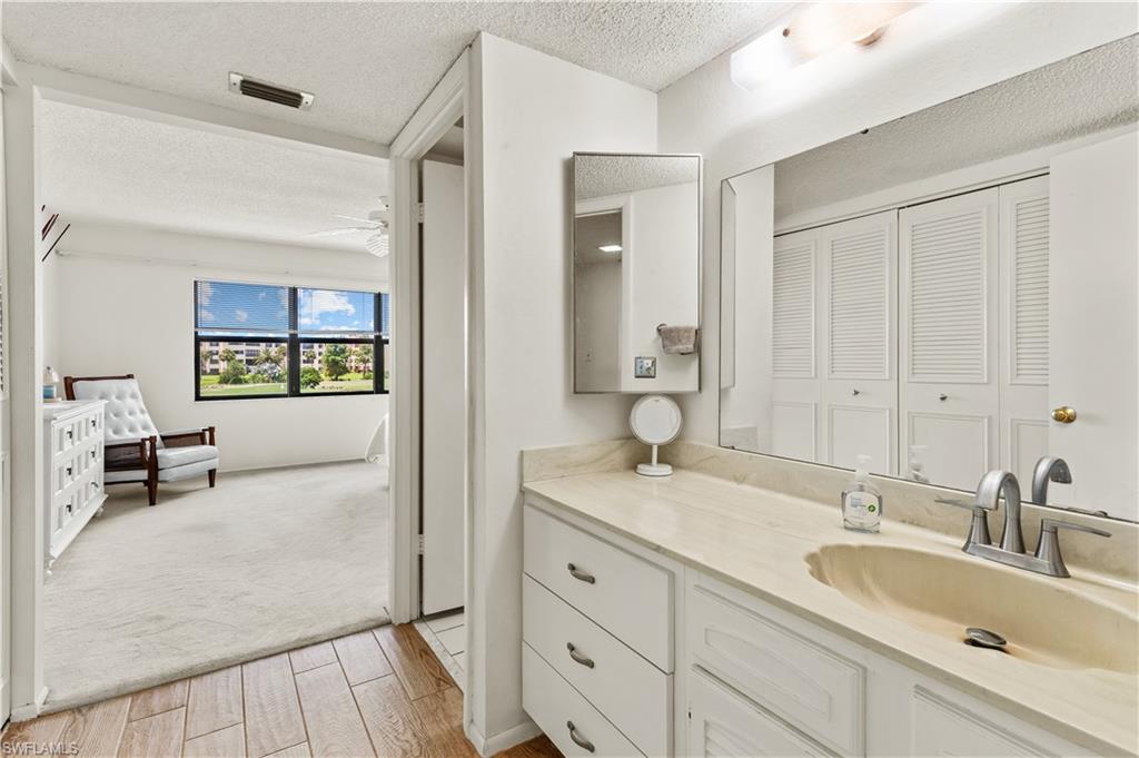 SEVEN LAKES - Residential Lease