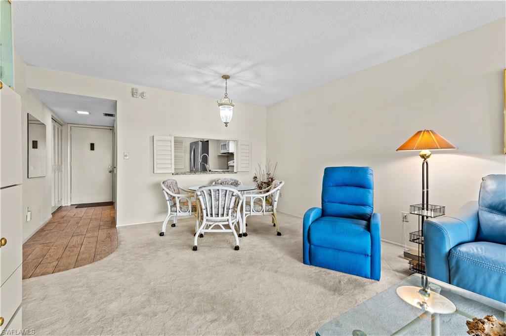 SEVEN LAKES - Residential Lease