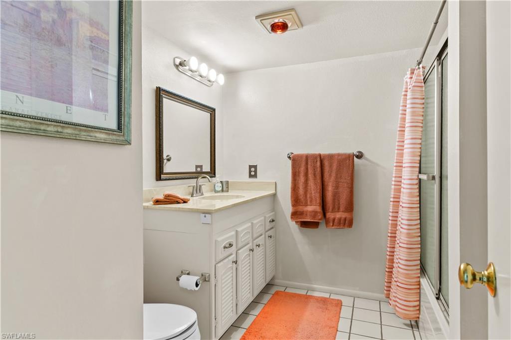 SEVEN LAKES - Residential Lease