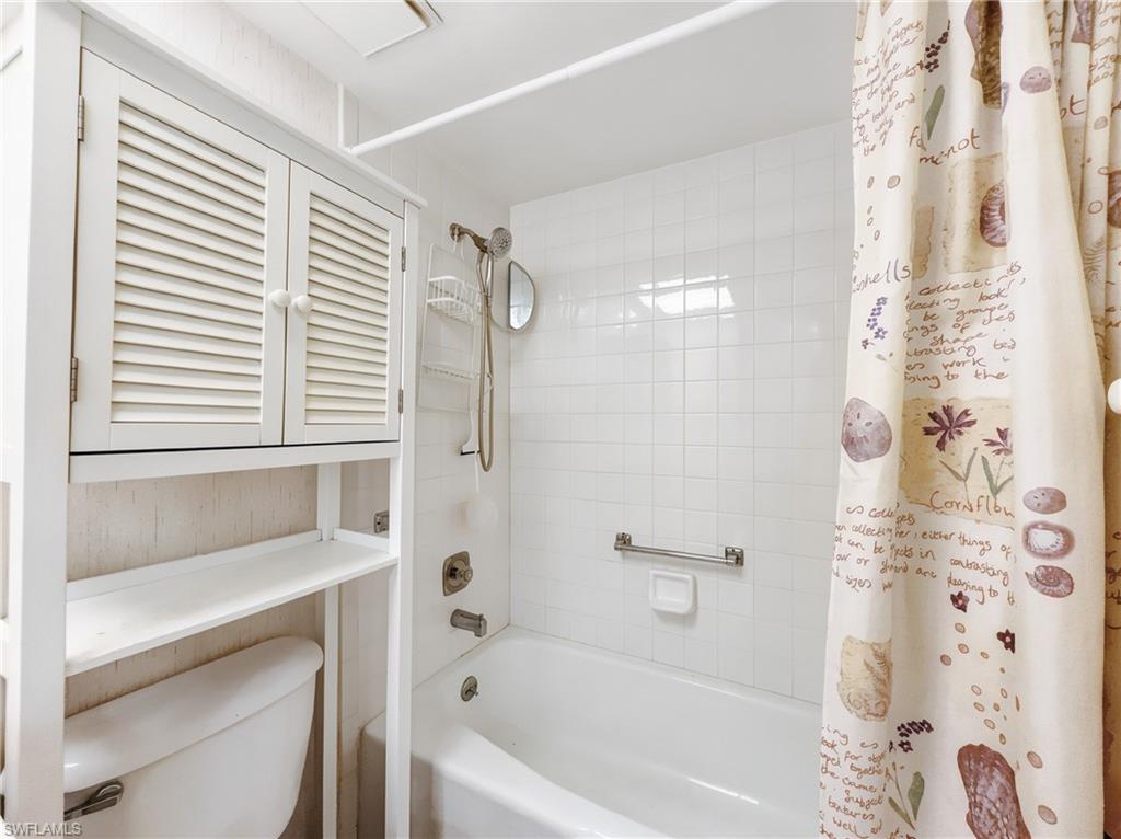 KINGS LAKE - Residential Lease