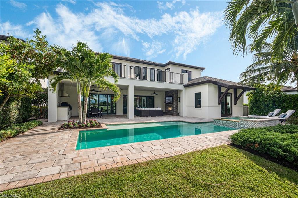 LANDINGS AT BEARS PAW - Residential