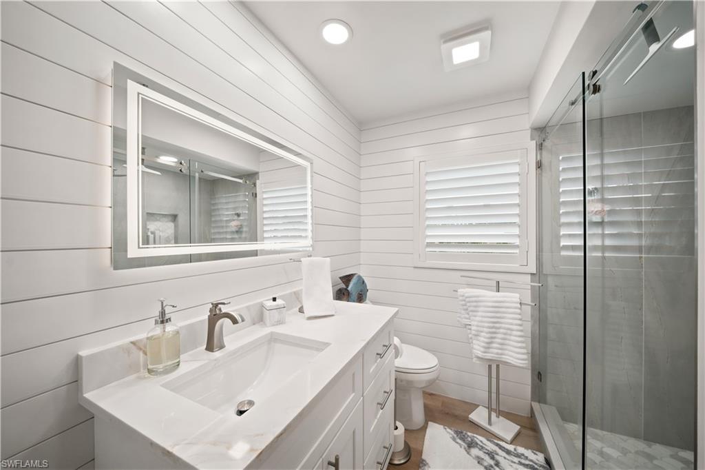 COCONUT GROVE - Residential Lease
