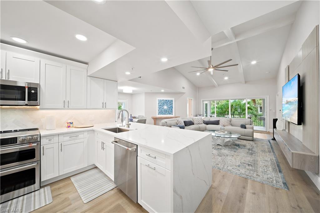 COCONUT GROVE - Residential Lease