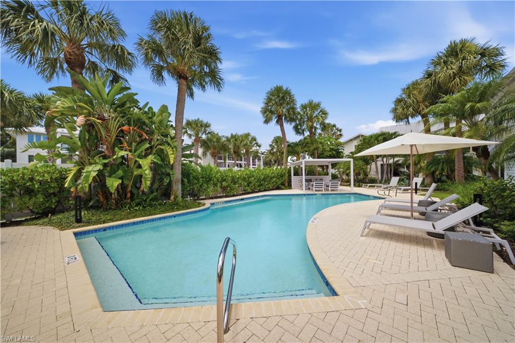COCONUT GROVE - Residential Lease
