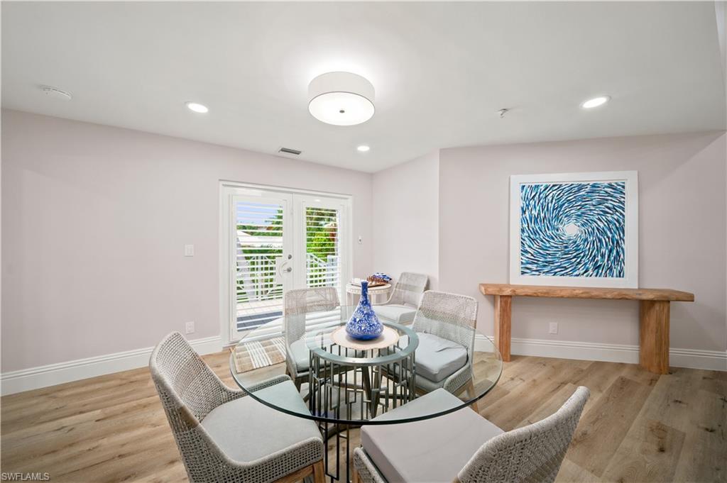 COCONUT GROVE - Residential Lease