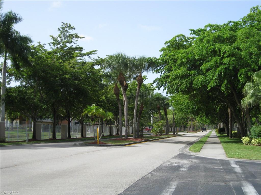 THE PARK AT LAKEWOOD - Residential