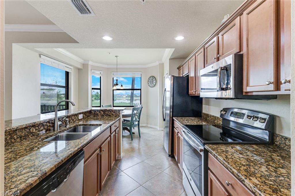 BONITA NATIONAL GOLF AND COUNTRY CLUB - Residential
