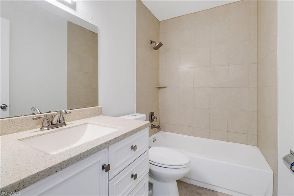 NAPLES TWIN LAKES - Residential