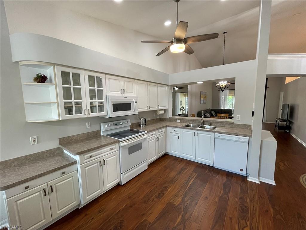 VILLAS AT GREENWOOD LAKE - Residential Lease