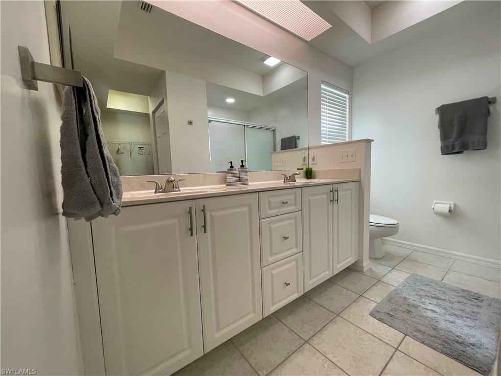 VILLAS AT GREENWOOD LAKE - Residential Lease