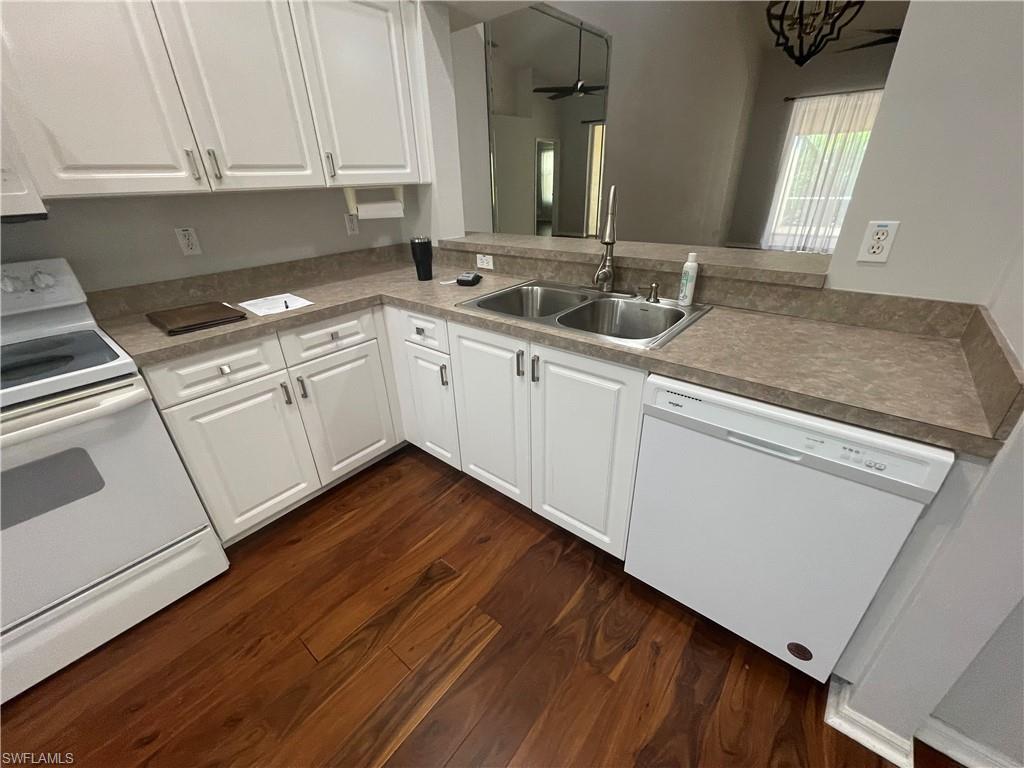 VILLAS AT GREENWOOD LAKE - Residential Lease