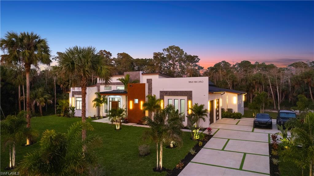 GOLDEN GATE ESTATES - Residential