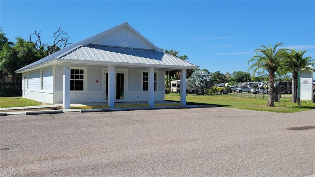 Newer, very well maintained commercial building, just off of busy Hwy 29 (Main Street) LaBelle! Located at the entrance to LaBelle's Oak Grove Community, near the heart of LaBelle, shopping, county administration offices, car dealerships and medical facilities this 1,500 square foot old Florida style retail building is perfect for a multitude of retail, commercial or office uses!
