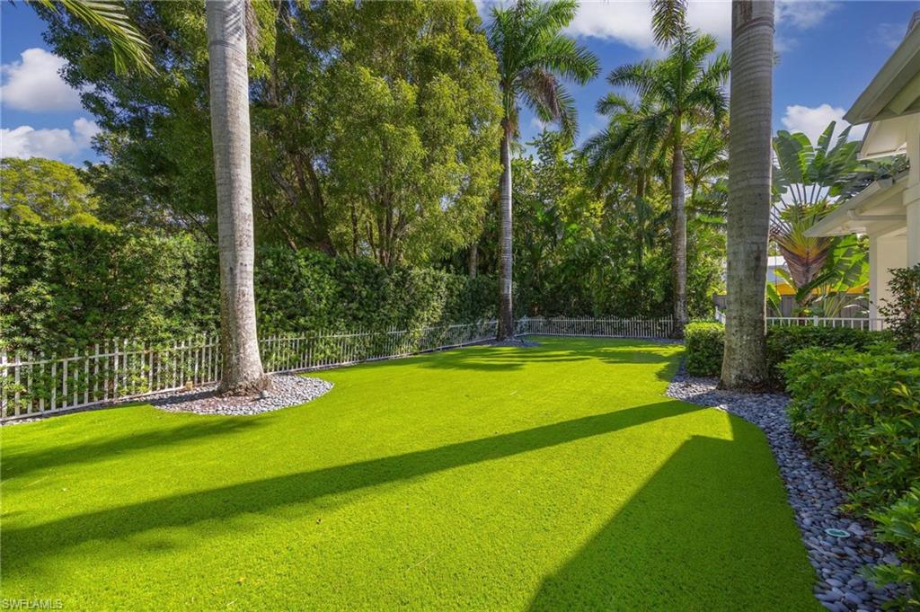 OLDE NAPLES - Residential