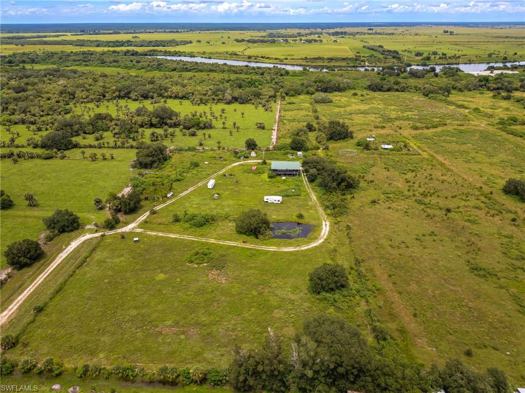 INDIAN HILLS - Land