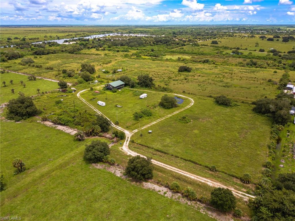 INDIAN HILLS - Land