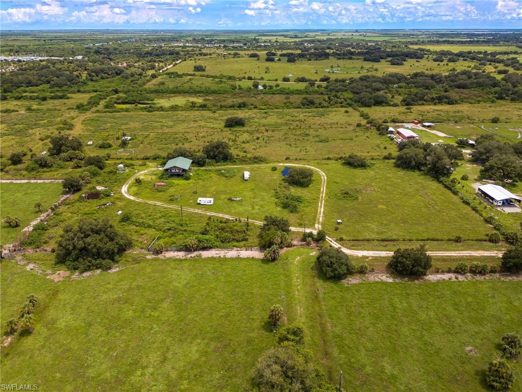INDIAN HILLS - Land