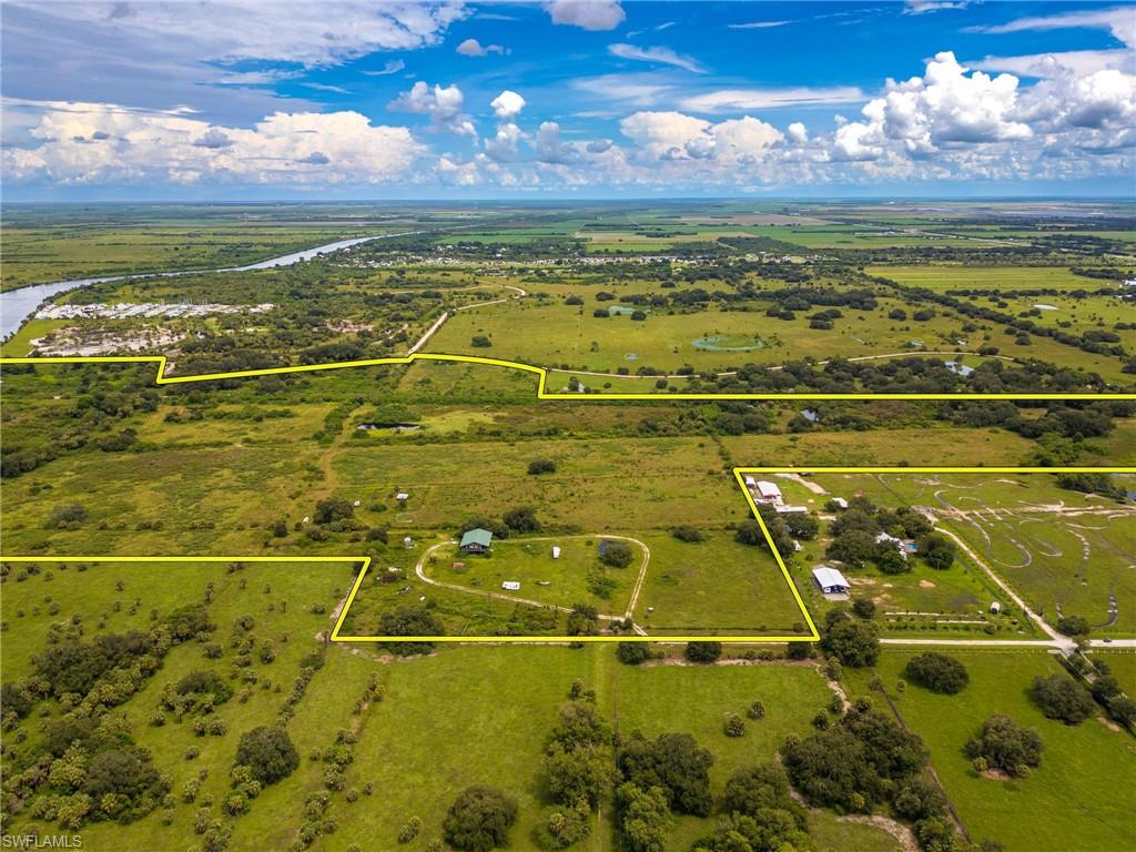 INDIAN HILLS - Land