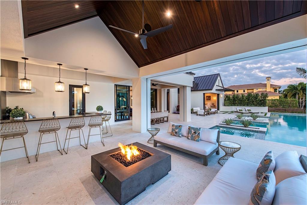 AQUALANE SHORES - Residential