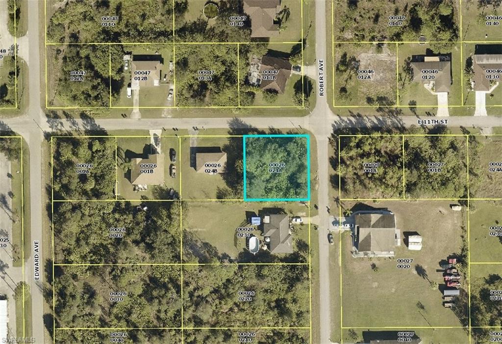 LEHIGH ACRES - Land