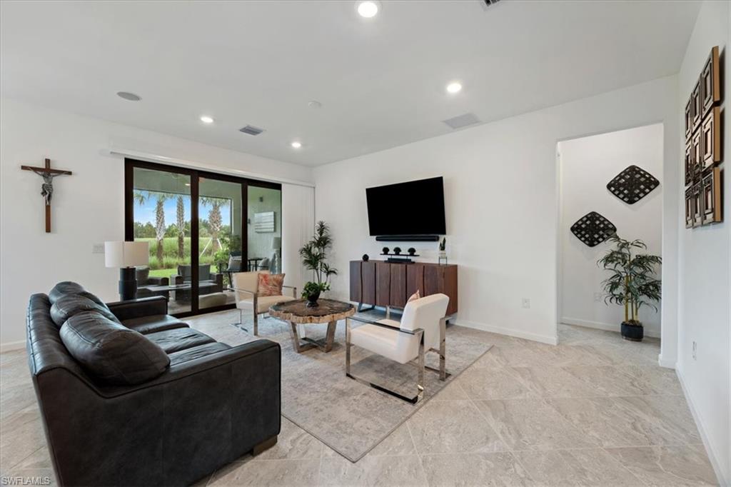 DEL WEBB - Residential Lease