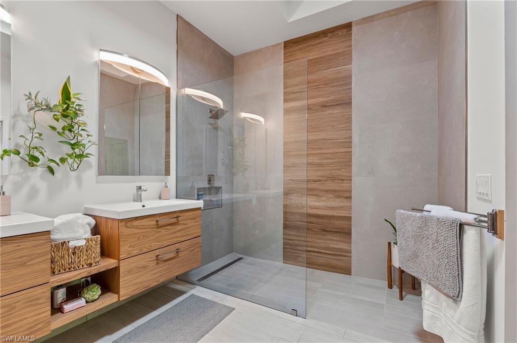 BRITTANY PLACE - Residential