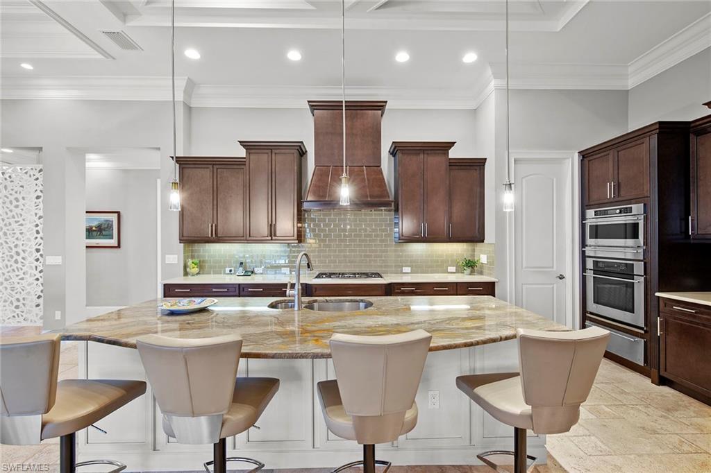 QUAIL WEST - Residential