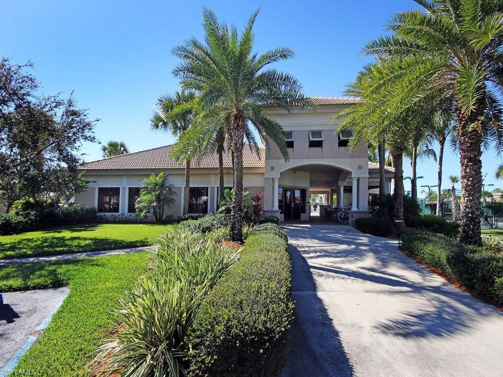 CROWN COLONY - Residential