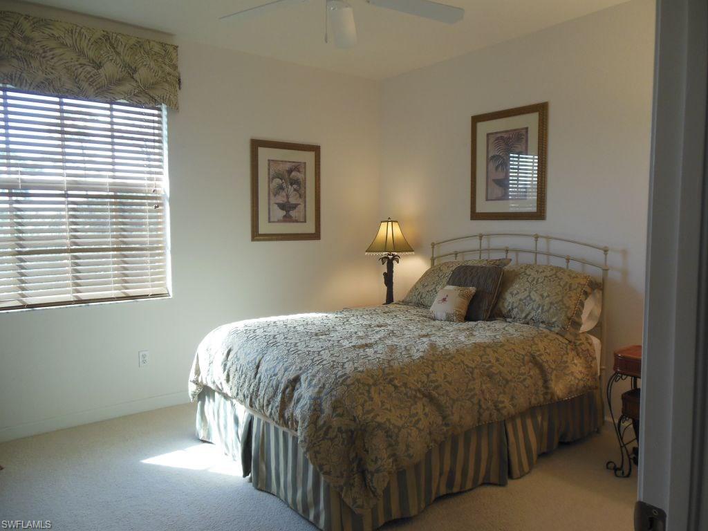 CROWN COLONY - Residential