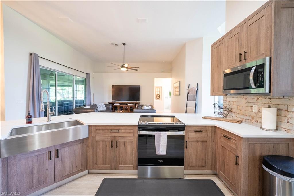 ACREAGE HEADER - Residential