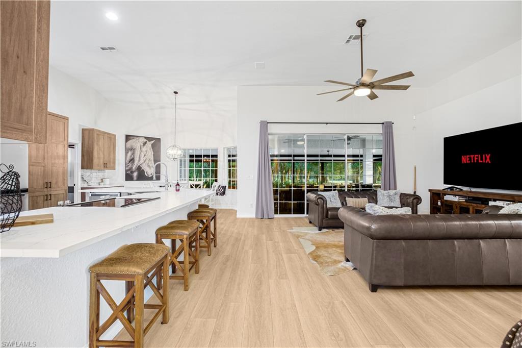 ACREAGE HEADER - Residential
